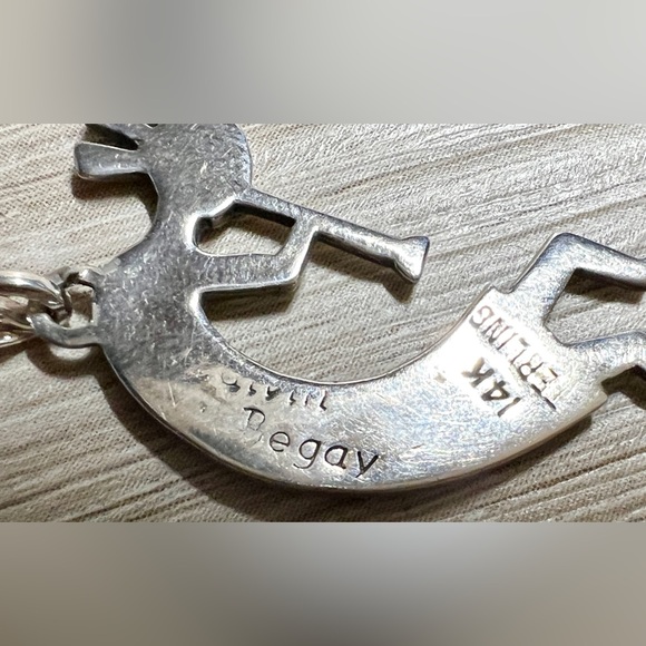 Vintage Designer Calvin Begay  Sterling Silver & 14K Gold Kokopelli Pendant - Picture 5 of 5